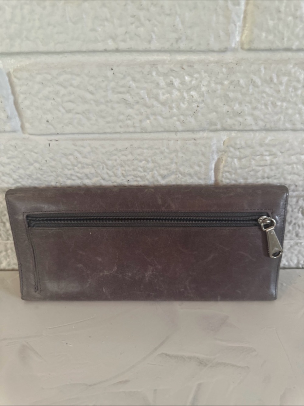 HOBO GRAY LEATHER TRI-FOLD Wallet - Picture 3 of 7